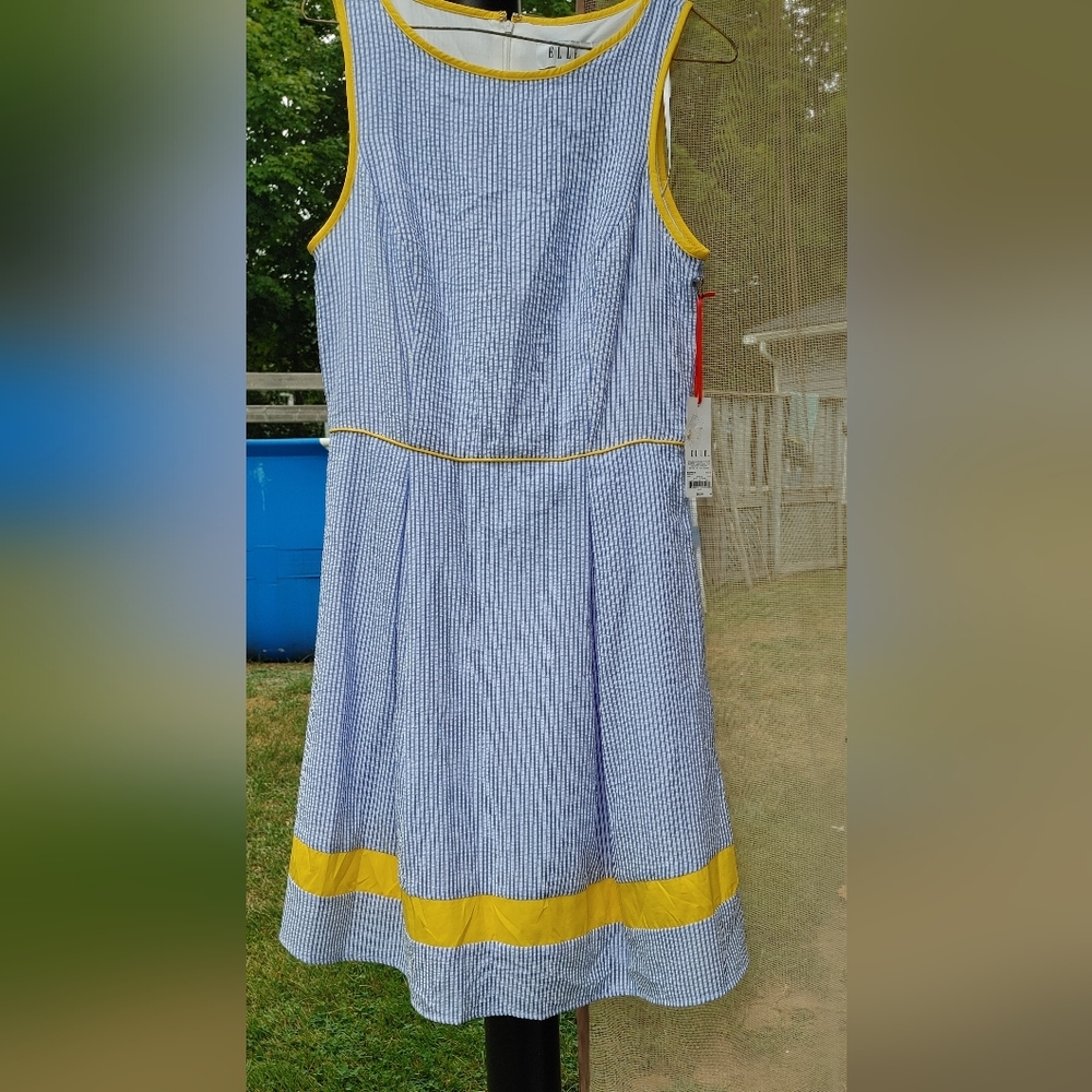 Elle blue and white seersucker dress size small NWt